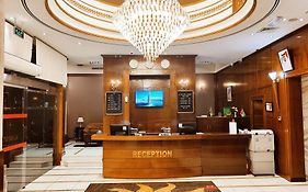 Al Hayat Hotel Apartments